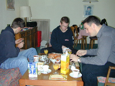 Fr�hst�ck.jpg (50656 Byte)