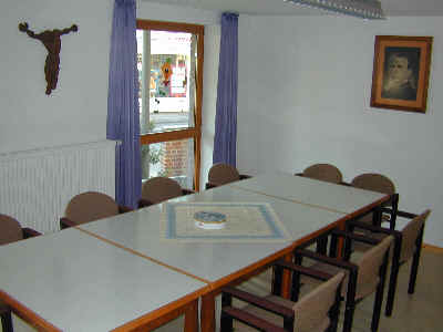 wpe45.jpg (12744 Byte)